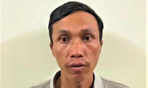 Khởi tố tài xế chở quan tài, vòng hoa tới UBND xã gây rối
