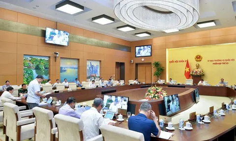 Tạo điều kiện thuận lợi cho hoạt động xuất nhập cảnh