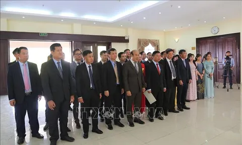 Nhiều hoạt động kỷ niệm Ngày sinh Chủ tịch Hồ Chí Minh tại các nước