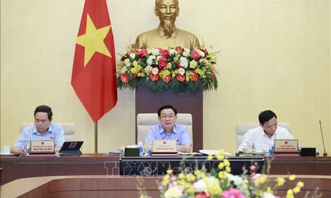 Ủy ban Thường vụ Quốc hội cho ý kiến về 7 dự thảo nghị quyết