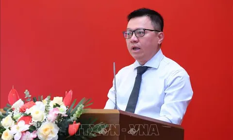 Báo chí, dư luận xã hội và cuộc đấu tranh phòng, chống tham nhũng, tiêu cực