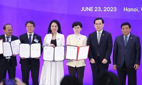 T&T Group 'bắt tay' với các đối tác hàng đầu Hàn Quốc phát triển dự án LNG và hydrogen tại Việt Nam