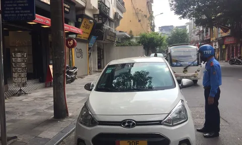 Hà Nội tăng cường xử lý taxi vi phạm