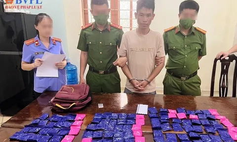Nghệ An: Bắt đối tượng mua bán trái phép 24.000 viên hồng phiến
