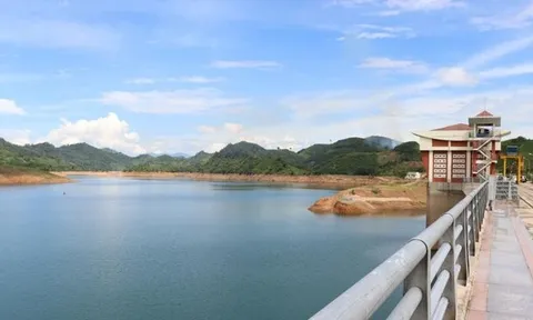 Sửa yêu cầu về năng lực tối thiểu của tổ chức, cá nhân khai thác đập, hồ chứa nước