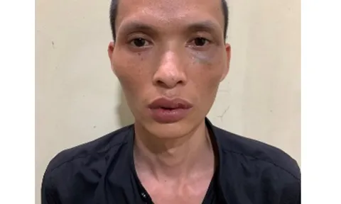 Bắt đối tượng dùng kim tiêm đe dọa cướp điện thoại của trẻ em