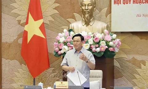 Chủ tịch Quốc hội: Quy hoạch đô thị phải có tầm nhìn dài hạn, lấy con người làm trung tâm