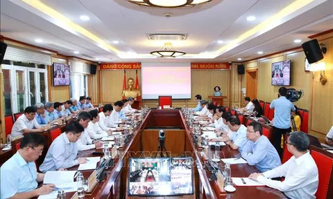 Quán triệt, triển khai quy định của Bộ Chính trị về kiểm soát quyền lực và phòng, chống tham nhũng
