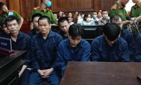 Tuyên án 18 bị cáo trong đường dây làm hàng ngàn giấy tờ giả
