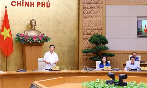 Xây dựng chính sách toàn diện để triển khai hiệu quả Luật Khám bệnh, chữa bệnh