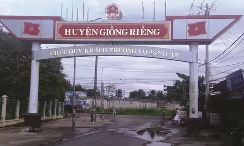 Tiền Giang: Khởi tố 5 cán bộ xã về hành vi giả mạo trong công tác