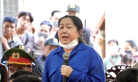 'Bà trùm' buôn lậu Mười Tường lĩnh án 23 năm tù