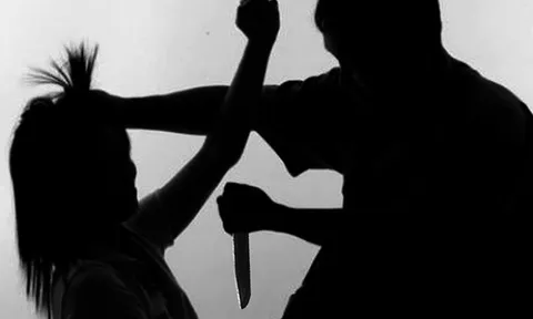 Khởi tố đối tượng cướp tài sản, chụp ảnh 'nóng' đe dọa nạn nhân