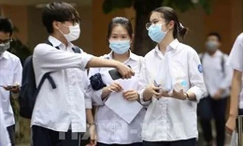 Khẩn trương trình Chính phủ ban hành Nghị định sửa đổi quy định về thu, quản lý học phí