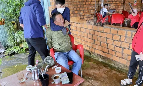 Khởi tố đối tượng đe dọa, ép thương lái nộp tiền khi thu mua sầu riêng