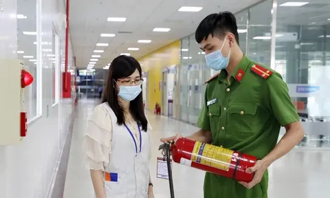 Khi nào tạm đình chỉ hoạt động của nhà chung cư không bảo đảm an toàn về phòng cháy chữa cháy?