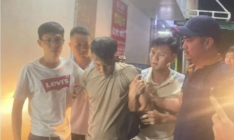 Bắt đối tượng dùng súng xông vào nhà sách cướp tài sản ở Đồng Nai