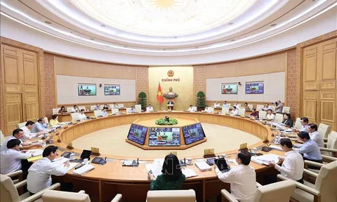 Nghị quyết phiên họp Chính phủ thường kỳ tháng 9 năm 2023 và Hội nghị trực tuyến Chính phủ với địa phương