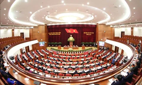 Ngày làm việc thứ sáu Hội nghị Trung ương 8 khóa XIII