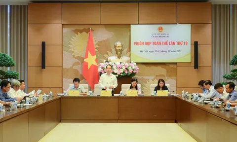Ủy ban Pháp luật của Quốc hội thẩm tra dự án Luật Thủ đô (sửa đổi)