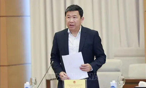 Bảo đảm cơ sở vật chất, chế độ đãi ngộ với cán bộ công tác tại cơ quan đại diện Việt Nam ở nước ngoài