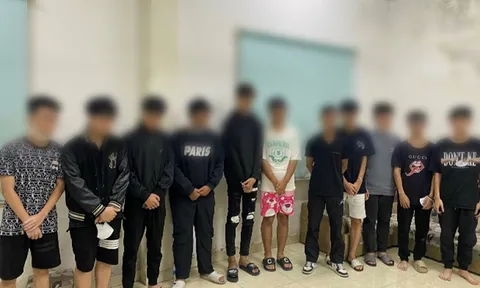 Bắt nhóm thanh niên mang hung khí từ Hưng Yên lên Hà Nội đánh nhau