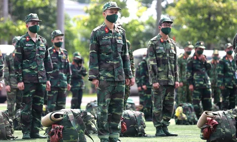 Công dân nhập ngũ được hưởng những quyền lợi gì?