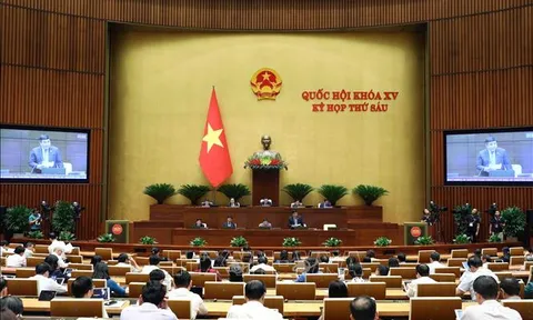 Ngày 2/11, Quốc hội thảo luận về thực hiện kế hoạch đầu tư công trung hạn