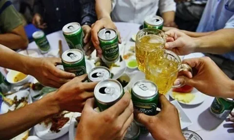 Vợ cấm chồng ra ngoài ăn nhậu có bị phạt không?