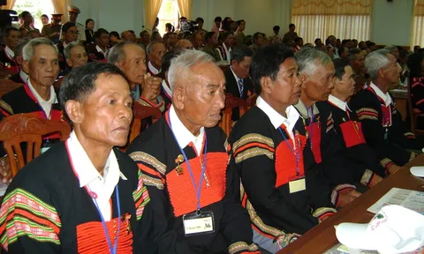Sửa đổi điều kiện công nhận người có uy tín trong đồng bào dân tộc thiểu số