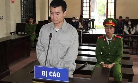 Trộm 42 chiếc điện thoại trị giá gần 1 tỷ đồng, cựu công an lãnh án tù