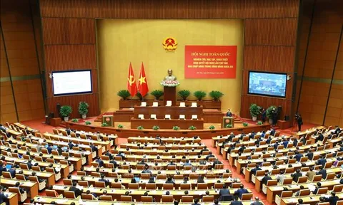 Hội nghị toàn quốc nghiên cứu, quán triệt Nghị quyết Hội nghị Trung ương 8 khóa XIII