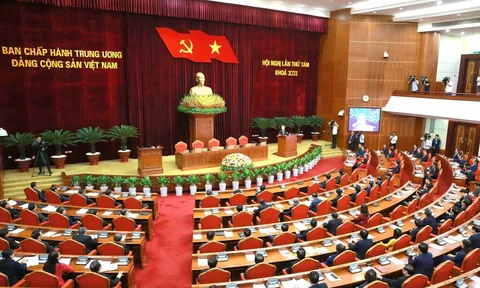 Nghị quyết Hội nghị Trung ương 8, khóa XIII về tiếp tục đổi mới, nâng cao chất lượng chính sách xã hội, đáp ứng yêu cầu sự nghiệp xây dựng và bảo vệ Tổ quốc trong giai đoạn mới