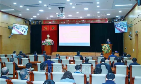 Thành lập Tiểu ban tổng kết 15 năm thi hành Điều lệ Đảng và 5 năm công tác xây dựng Đảng Khối các cơ quan Trung ương