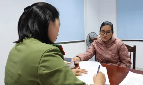 Khởi tố người phụ nữ mua bán người bằng hình thức môi giới việc làm