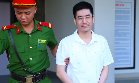 Toà phúc thẩm 'chuyến bay giải cứu': Hoàng Văn Hưng nhận án 20 năm
