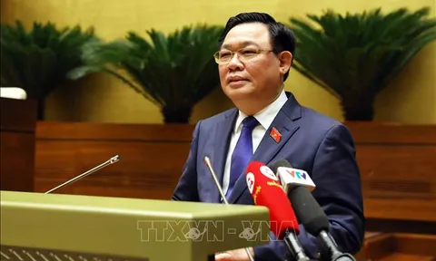 Chủ tịch Quốc hội Vương Đình Huệ dự Hội nghị triển khai nhiệm vụ năm 2024 của Văn phòng Quốc hội