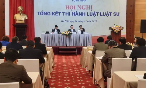 Kiến nghị sửa đổi Luật Luật sư, đáp ứng yêu cầu thực tiễn cuộc sống