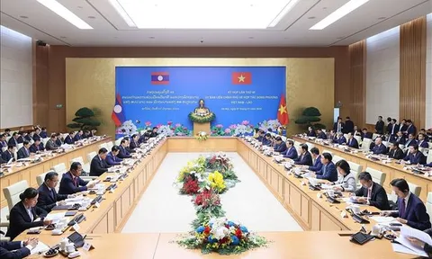 Thủ tướng Lào kết thúc tốt đẹp chuyến thăm chính thức Việt Nam
