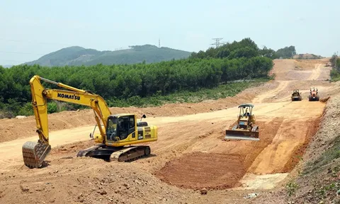 Thủ tướng chỉ đạo gỡ khó về định mức, đơn giá, vật liệu xây dựng công trình giao thông