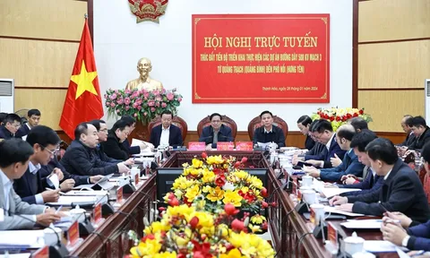 Thủ tướng chủ trì Hội nghị với 9 tỉnh đốc thúc tiến độ đường dây 500 kV mạch 3