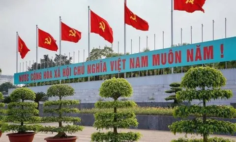 Với Đảng, mùa xuân - Phát triển Đất nước Rồng bay