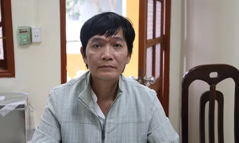 Khởi tố đối tượng bôi chất phóng xạ để chế thiết bị đánh bạc bịp