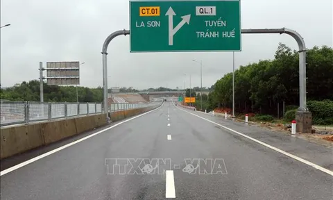 Thủ tướng Chính phủ yêu cầu đẩy nhanh nâng cấp các tuyến cao tốc đầu tư phân kỳ