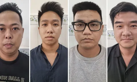 Bắt tạm giam 4 đối tượng sử dụng công nghệ cao để chiếm đoạt tài sản