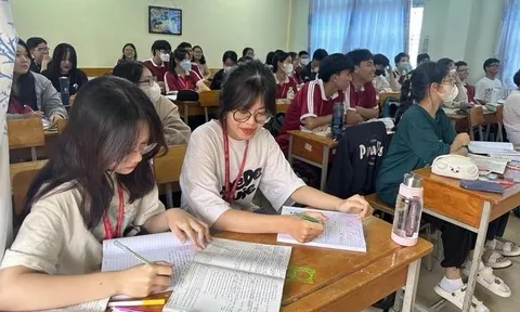 Quy định mới trong phòng thi mà thí sinh cần lưu ý tại Kỳ thi tốt nghiệp THPT 2024