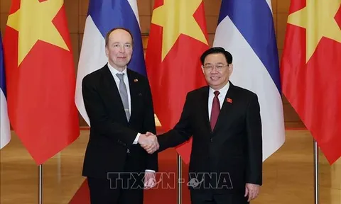 Chủ tịch Quốc hội Vương Đình Huệ đón và hội đàm với Chủ tịch Quốc hội Phần Lan