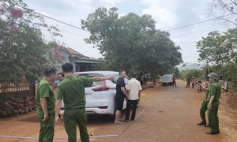 Tạm giam 2 đối tượng xông vào nhà bắt người, ép viết giấy nợ