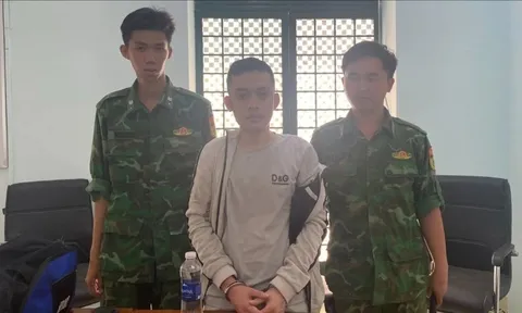 Bắt đối tượng trốn truy nã nhập cảnh từ Campuchia về Việt Nam