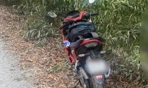 Điều tra vụ người đàn ông chết trong tư thế treo cổ cạnh xe máy